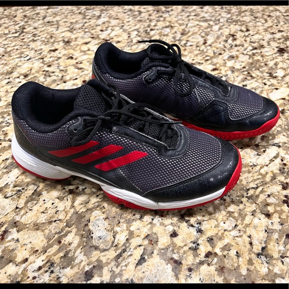 adidas Other - Adidas tennis court shoes